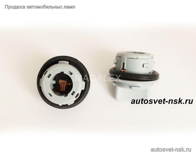 №28 патрон под лампу P21W (BAU15s)